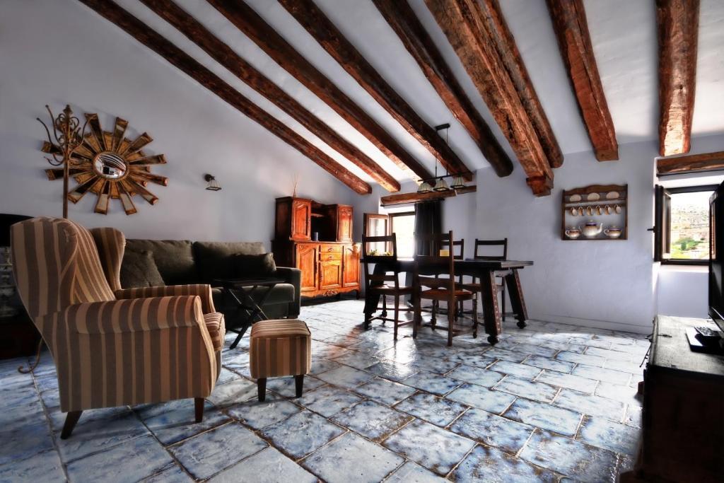La Casa Grande De Albarracin Apartment Ruang foto